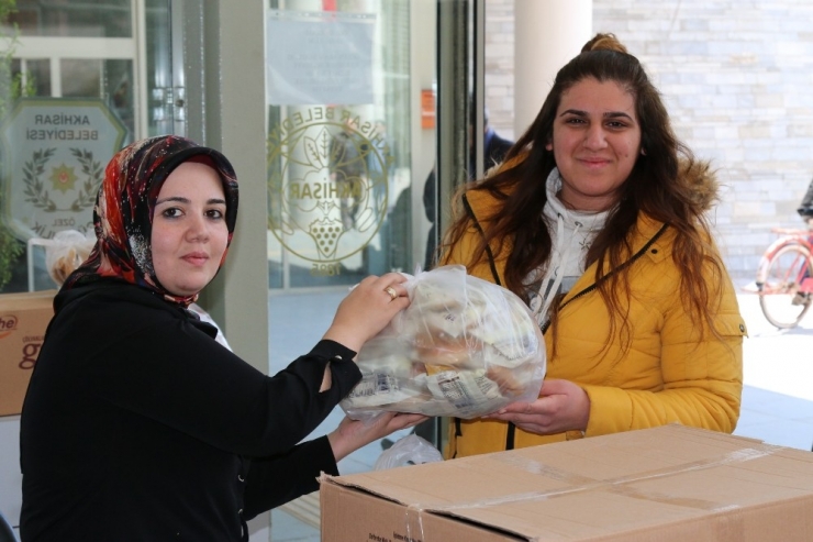 Çölyaklı Vatandaşların Ekmeği Akhisar Belediyesinden