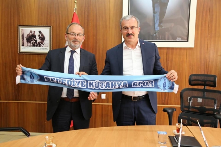 Belediye Kütahyaspor Nezaket Ve Destek Ziyaretlerini Sürdürüyor