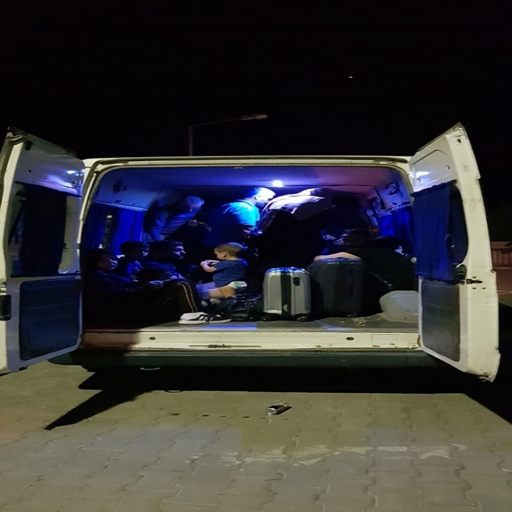 Çanakkale’de 30 Mülteci Yakalandı