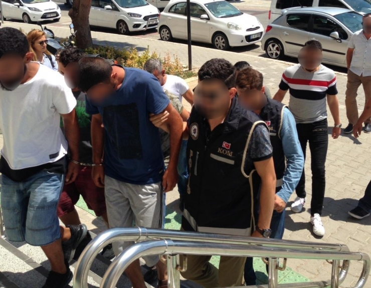 Çeşme’de İnsan Kaçakçılarına Darbe: 6 Tutuklama