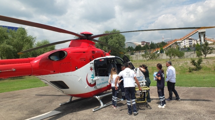 Hava Ambulansı 14 Günlük Bebek İçin Havalandı