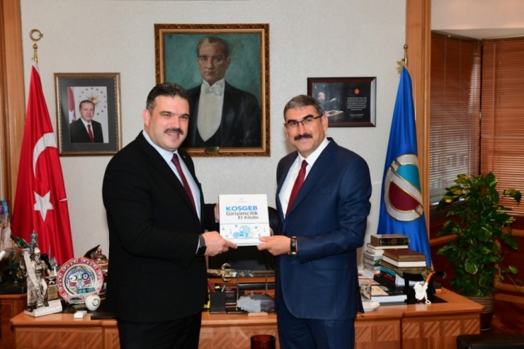 Kosgeb Başkanı Prof. Dr. Uzkurt’tan Rektör Çomaklı’ya Ziyaret