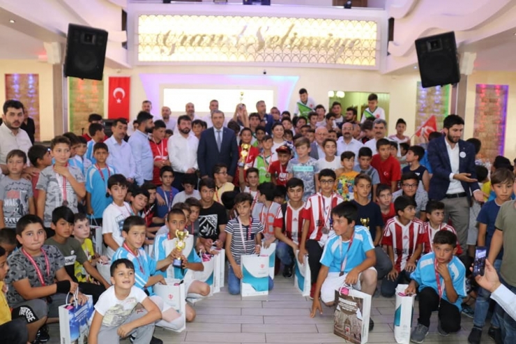 Yaz Kur’an Kursları Arası Futbol Turnuvası Sona Erdi