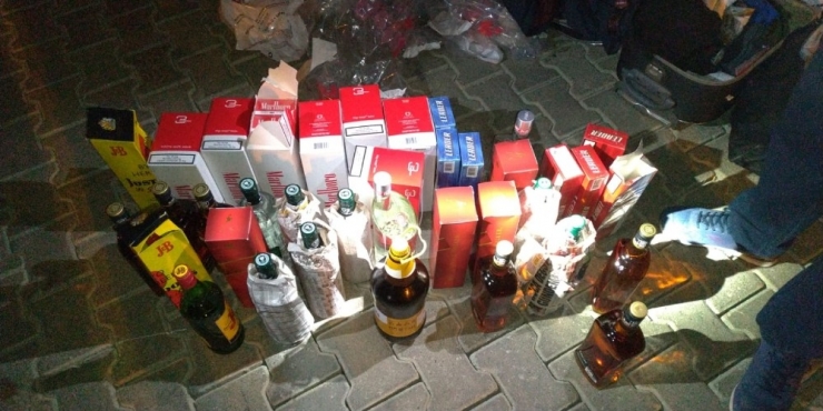 Kastamonu’da Kaçak Sigara Ve Alkol Ele Geçirildi: 3 Gözaltı