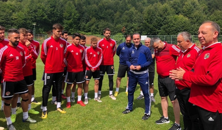 Başkan Akın’dan Turgutluspor Kampına Ziyaret