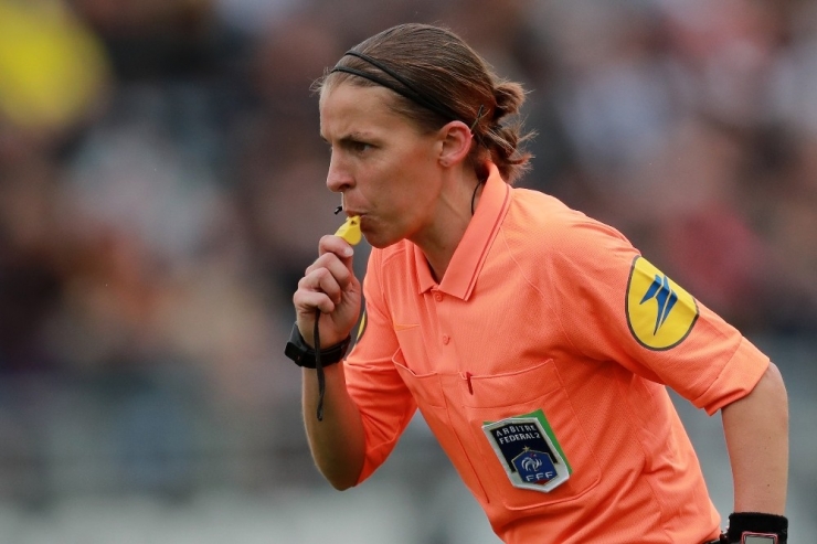 Uefa Süper Kupa Mücadelesine Kadın Hakem