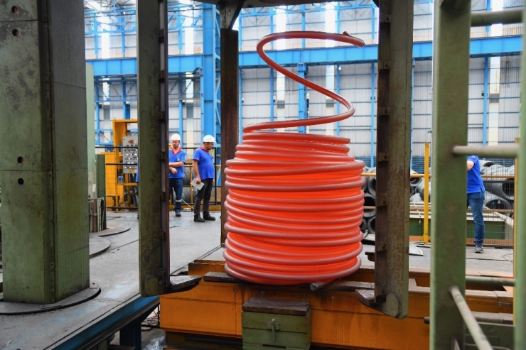 Kardemir’de Türkiye’nin En Kalın Kangalı Üretildi