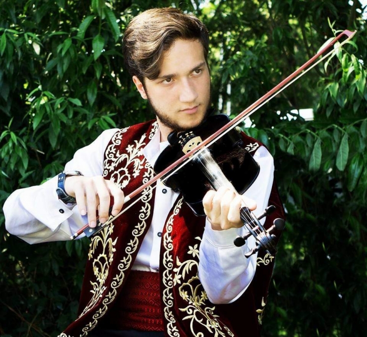 Oğlunun Doğum Gününü Kur’an Kursu Öğrencileriyle Kutladı