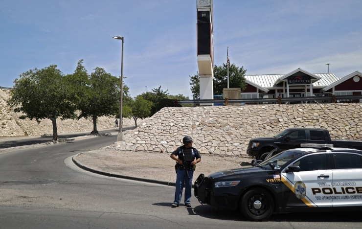 Abd’de Avm’ye Silahlı Saldırı: 1 Ölü, 18 Yaralı