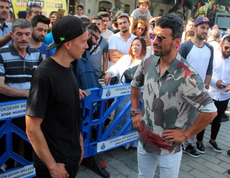 Sultanahmet Meydanı’nda Motosiklet Şov