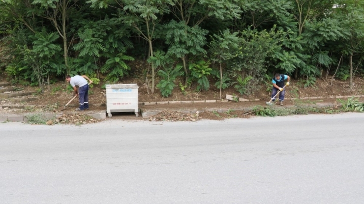 Solaklar Yolu Temizlendi