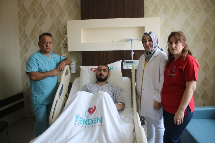 Kolunda His Kaybı Yaşayan Gencin Beyninde 8 Santimlik Tümör Çıktı