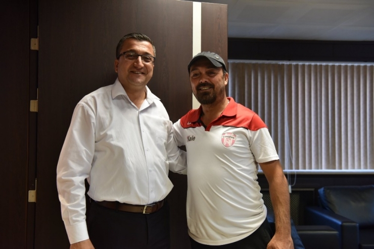 Çanspor’un Minikleri Şampiyon Oldu