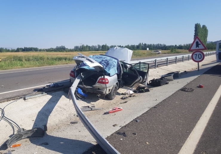 Birgün Gazetesi Yazarı Trafik Kazasında Hayatını Kaybetti