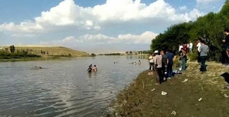 Nehirde Kaybolan Çocuğun Cansız Bedenine Ulaşıldı