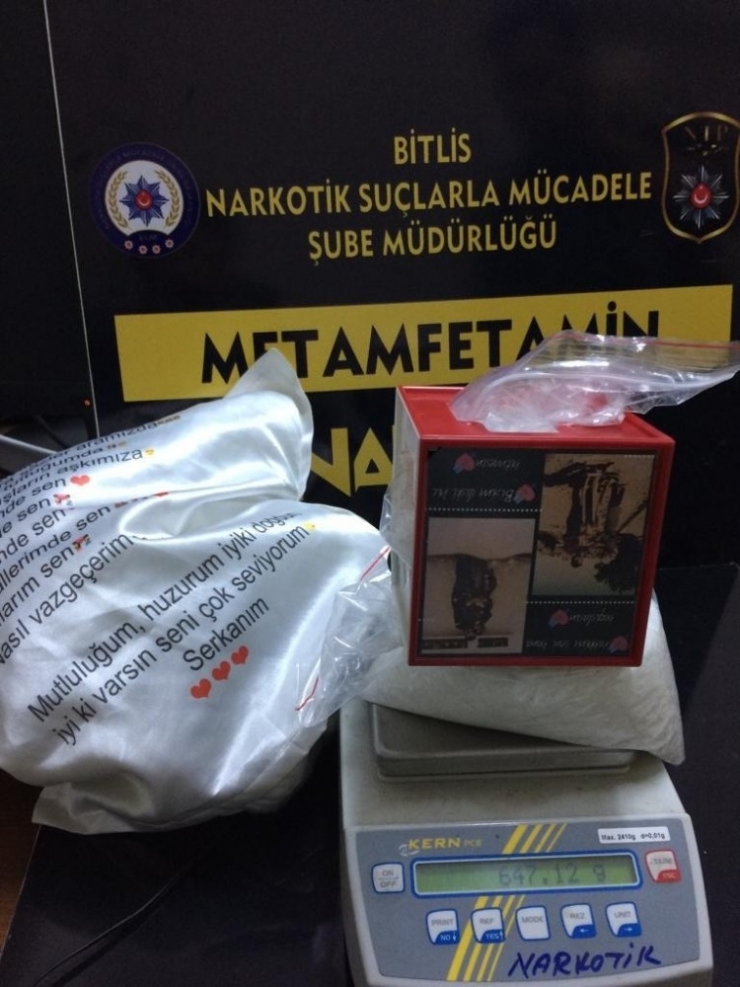Bitlis’te Uyuşturucu Ve Kaçak Sigara Operasyonu