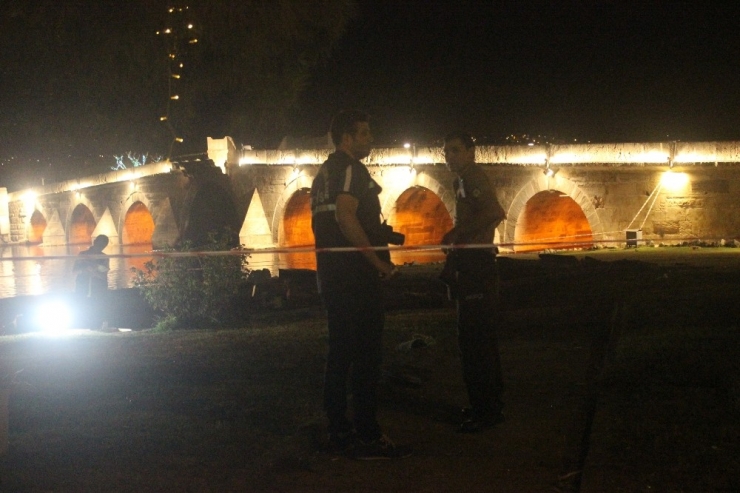 Festivalde Havai Fişek Kazası: 13 Yaralı