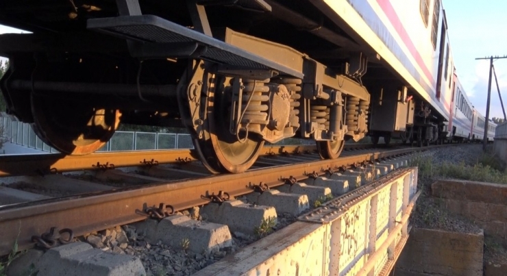 Doğu Ekspresi Çocuğa Çarptı