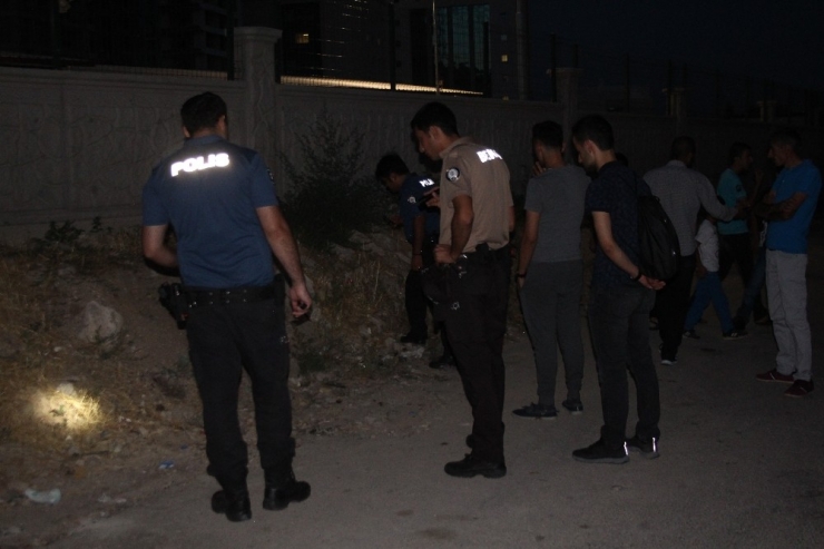 Elazığ’da Bıçaklı Kavga: 2 Yaralı