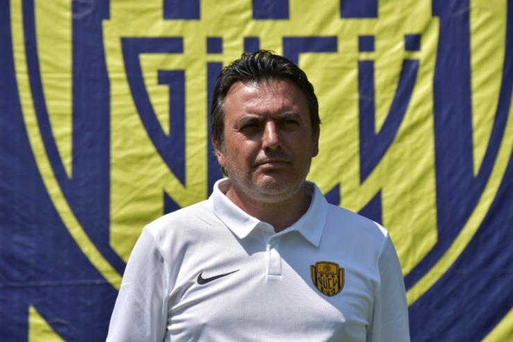 Aykan Atik: “Pazdan’ı Tedavi İçin Kendi Ülkesine Gönderdik”