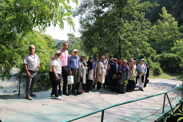 Sağlıklı Yaşam İçin Doğayla Buluşuyorlar