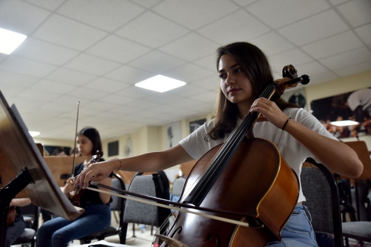 Senfoni Orkestrası İle Çocukların Hayatı Değişti