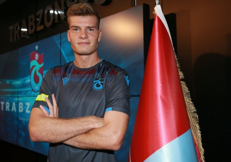 Alexander Sörloth 2+2 Yıllığına Trabzonspor’da