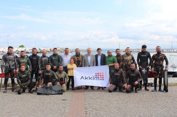 Yalovalı Zıpkıncılar Bu Kez Deniz Canlıları İçin Daldı