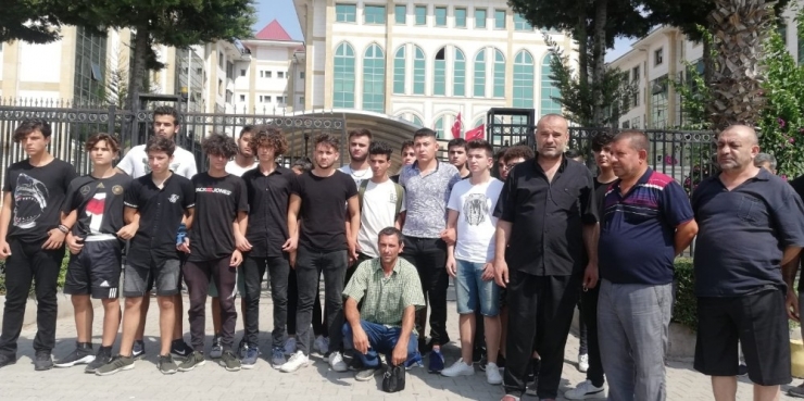 İki Gencin Hayatını Kaybettiği Motosiklet Kazasında Sanığın Sözleri Aileleri Çileden Çıkardı