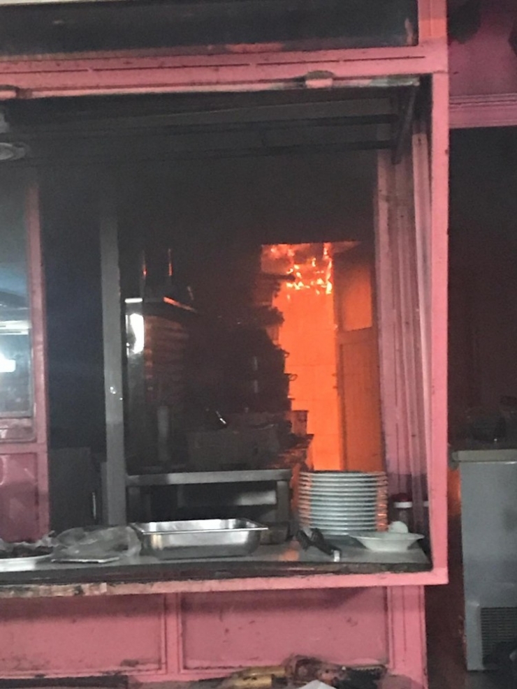 Kepsut’ta Ev Yangını