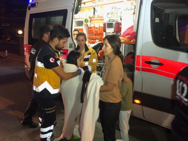 Başkent’te Bir Otelde Çıkan Yangında 2’si Çocuk 10 Kişi Dumandan Etkilendi