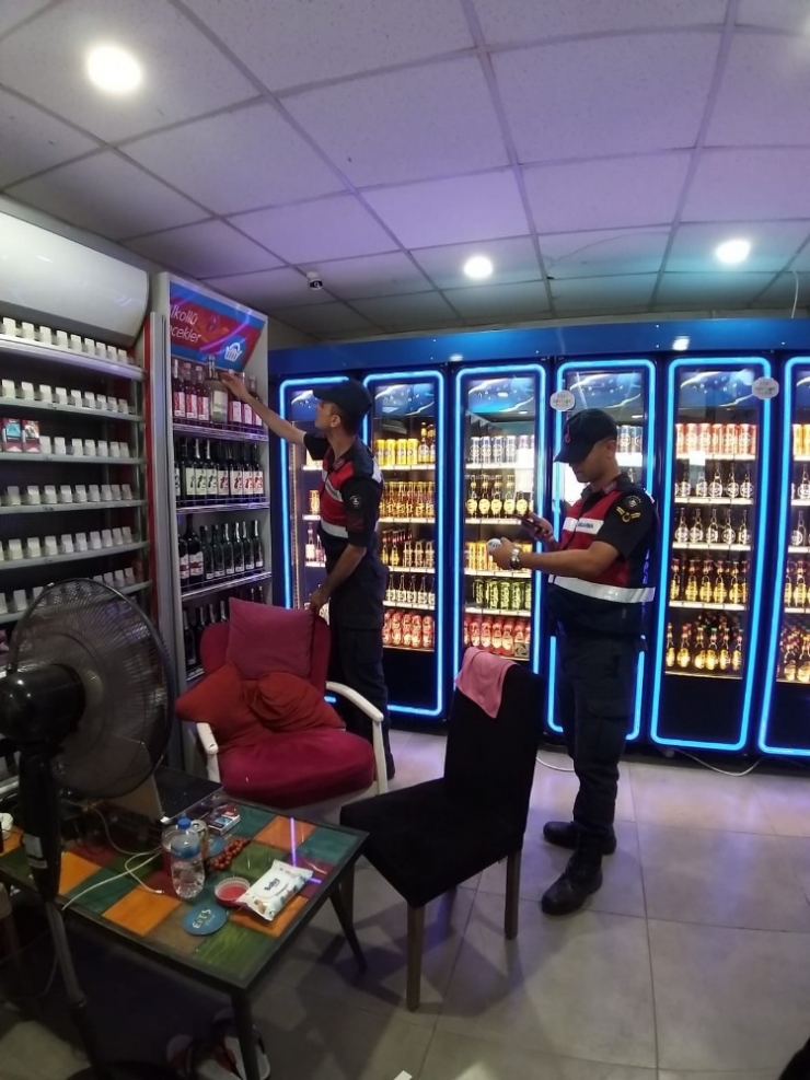 Bursa Jandarma Ekiplerinden Kaçak Alkol Denetimi