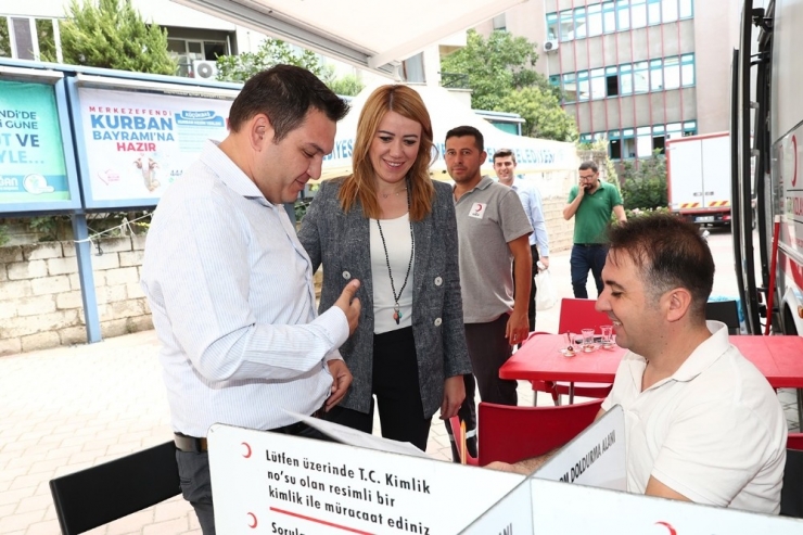 Belediye Personelinden Kan Bağışına Destek