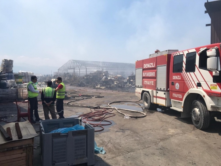 Denizli’deki Atıktan Türetilmiş Yakıt Tesisindeki Yangında Zarar 500 Bin Tl