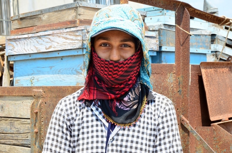 Tarım İşçisi Elif Sude Okumak İstiyor