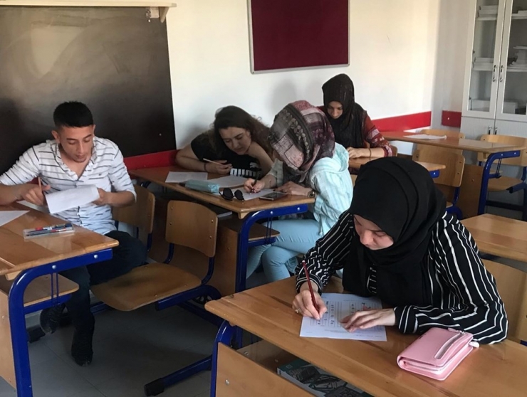 Emet’te Usta Öğreticilik İş Pedagojisi Kursu Sona Erdi