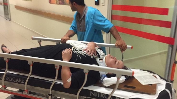 İnegöl-domaniç Yolunda Kaza: 6 Yaralı