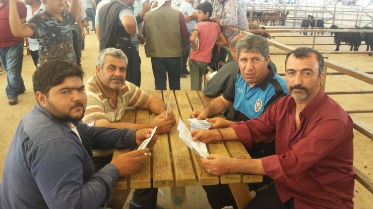 Kurbanlık Satanlara Sahte Para Uyarısı