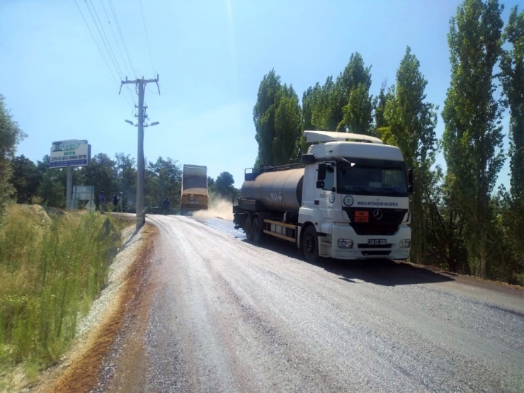 Kavaklıdere’de Yol Çalışmaları Devam Ediyor