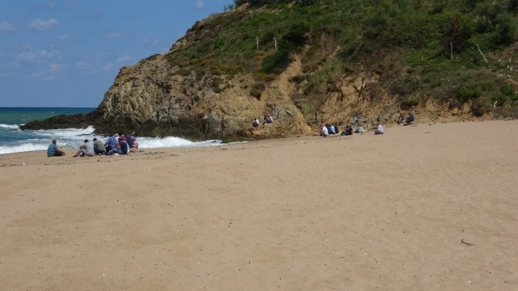 Şile’de Denize Giren Genç Kayboldu