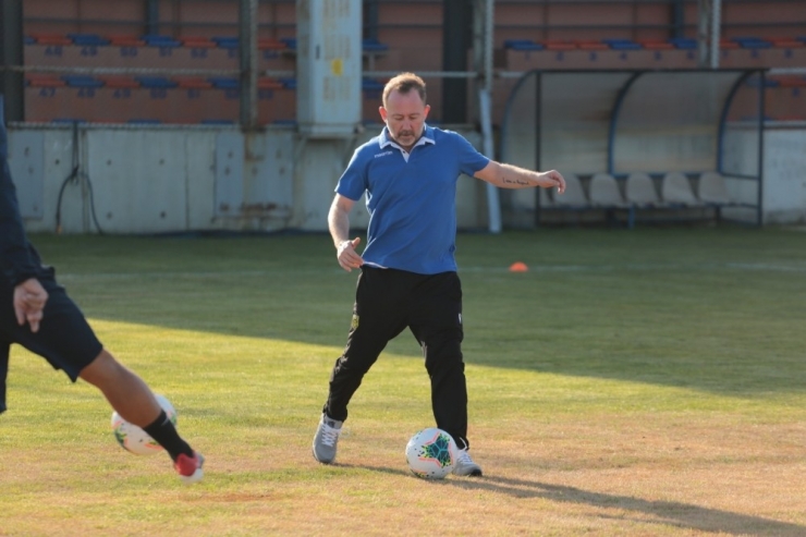 Sergen Yalçın’ın Partizan Planı