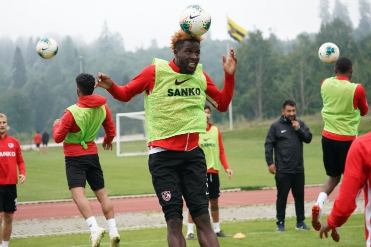 Gazişehir Gaziantepspor Çalışmalarını Sürdürdü