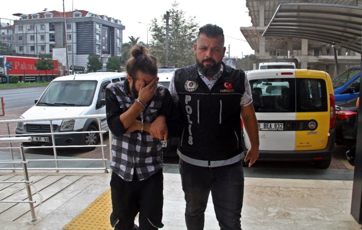 Sırt Çantasına Gizlediği Uyuşturucuyla Yakalanan Şüpheli Tutuklandı