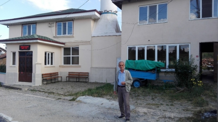 8 Aydır İmamı Olmayan Köy