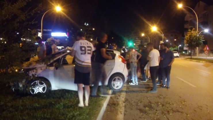 Üniversite Öğrencisi Kızların Eğlencesi Kötü Bitti