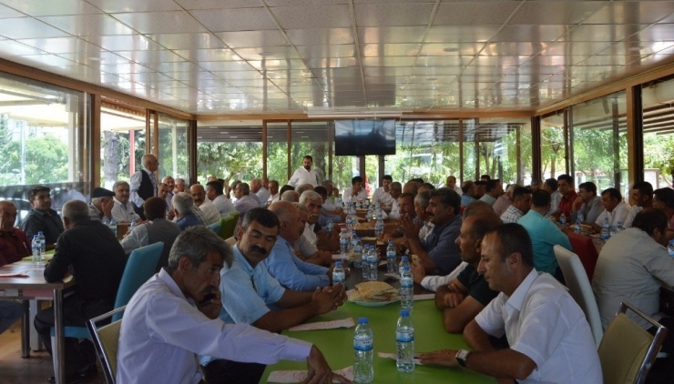 Milletvekili Tutdere Bu Kez Besni’de Muhtarlarla Buluştu