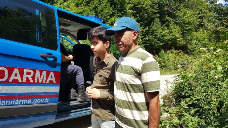 Uçuruma Düşen Fındık İşçisini Afad Ekipleri Kurtarıldı