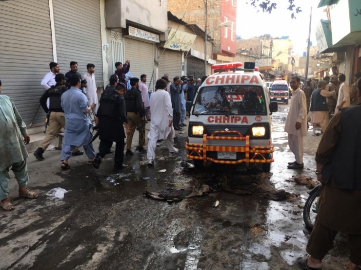 Pakistan’da Markette Patlama: 3 Ölü