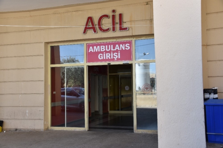 Siverek’te Lastiği Patlayan Otomobil Takla Attı: 6 Yaralı