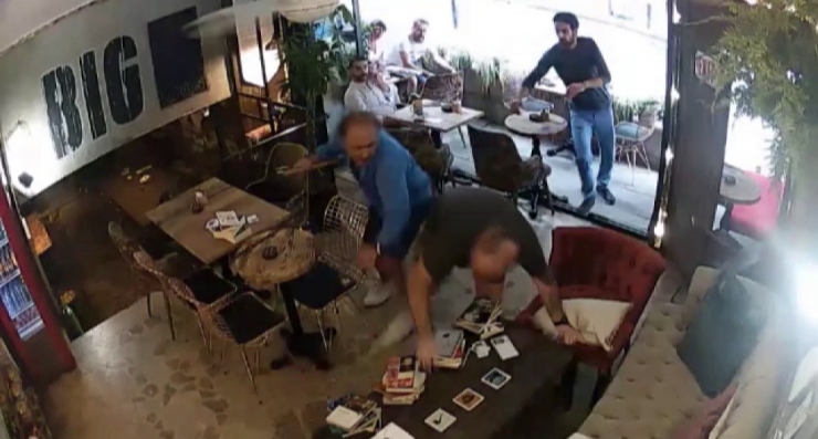 İstanbul’da Keserli Saldırgan Dehşeti